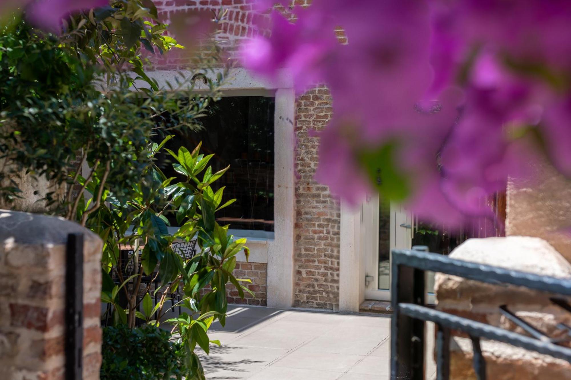 Azur Palace Luxury